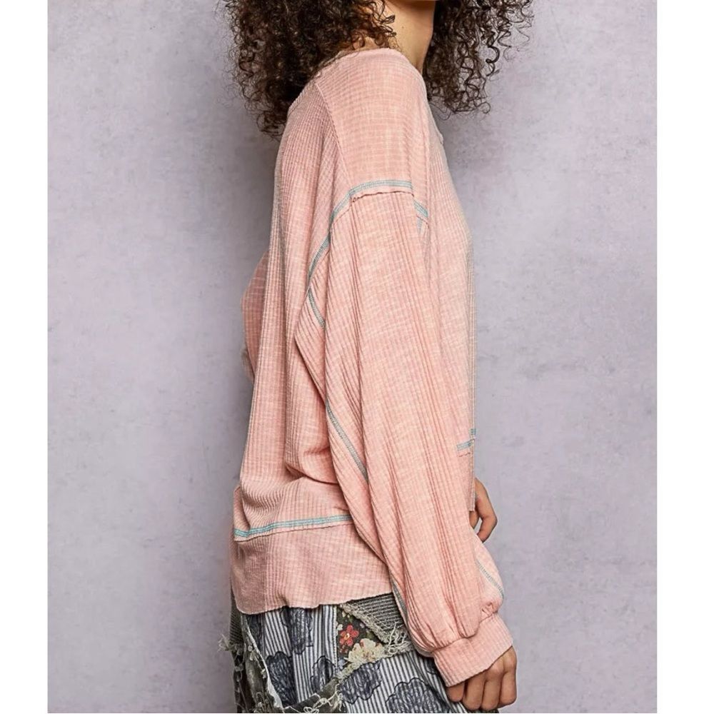 POL Blush Pink Ribbed Oversized Top Exposed Seam Pocket Boho Long Sleeve Med NEW - Picture 4 of 15